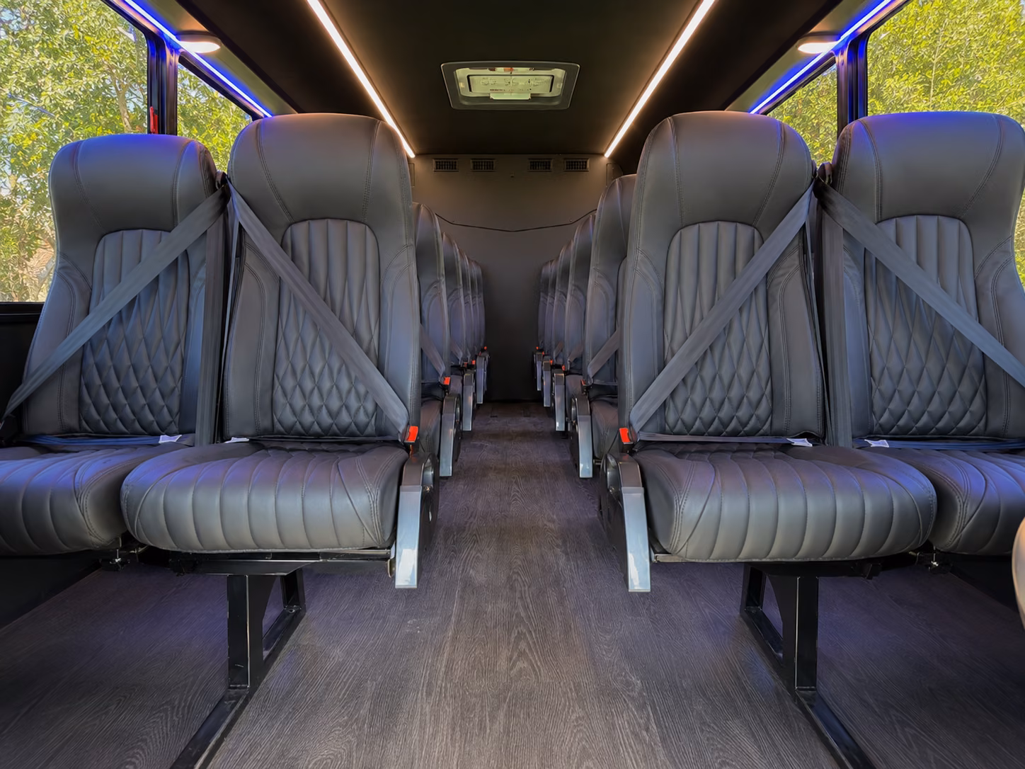 chattanooga 15 passenger minibus inside