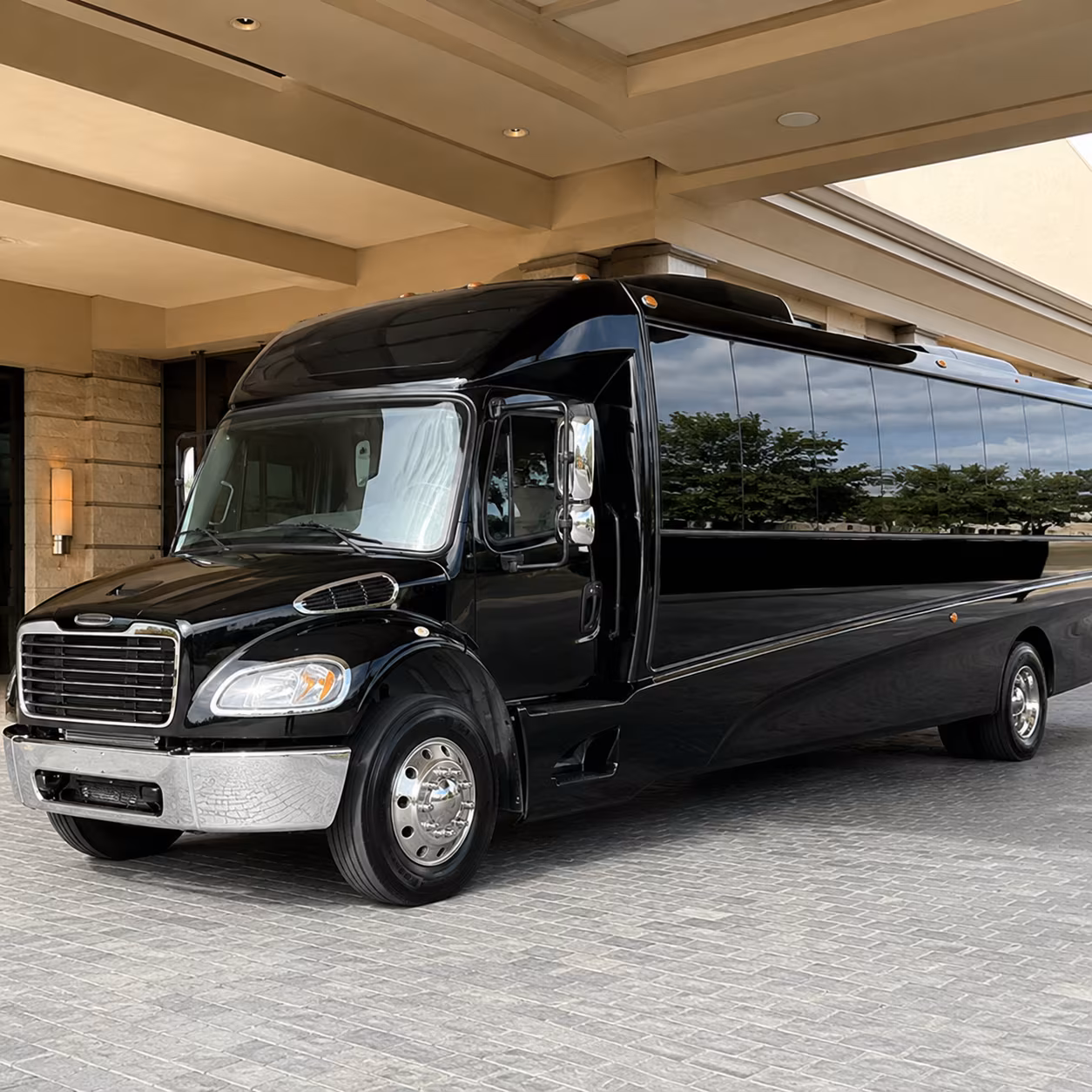 chattanooga 15 passenger minibus