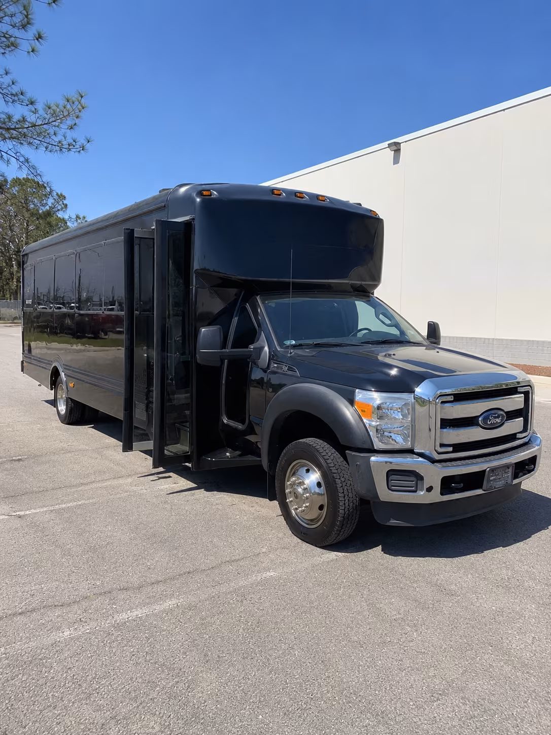 chattanooga brewery district party bus rental
