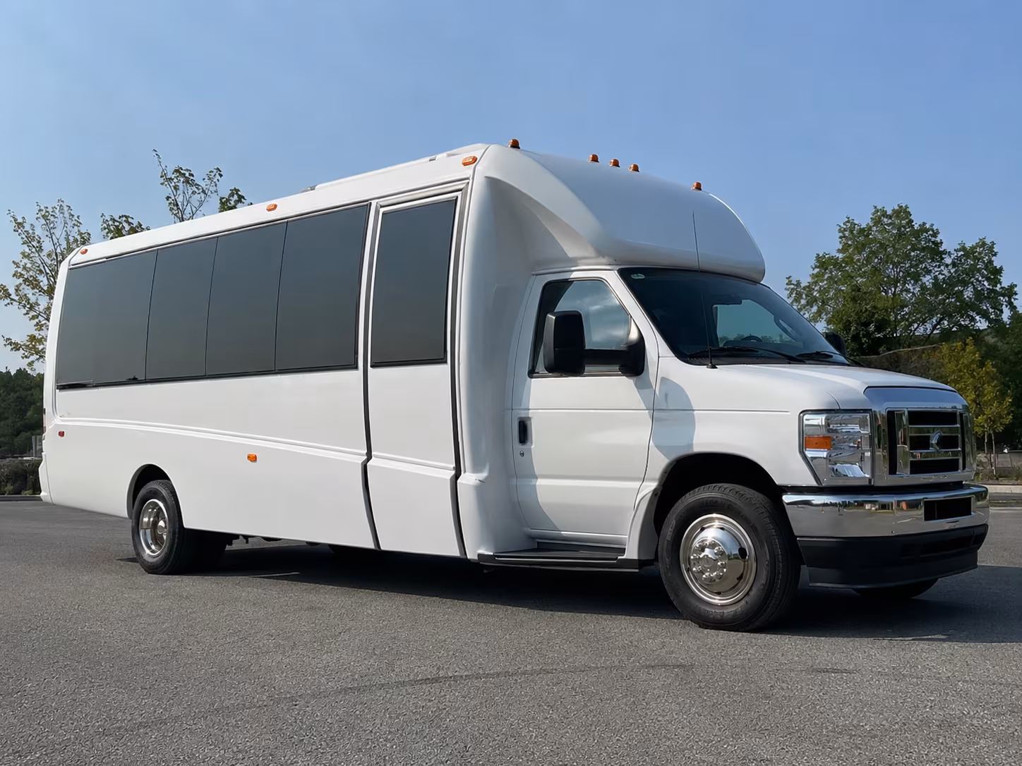 chattanooga holiday party bus rental