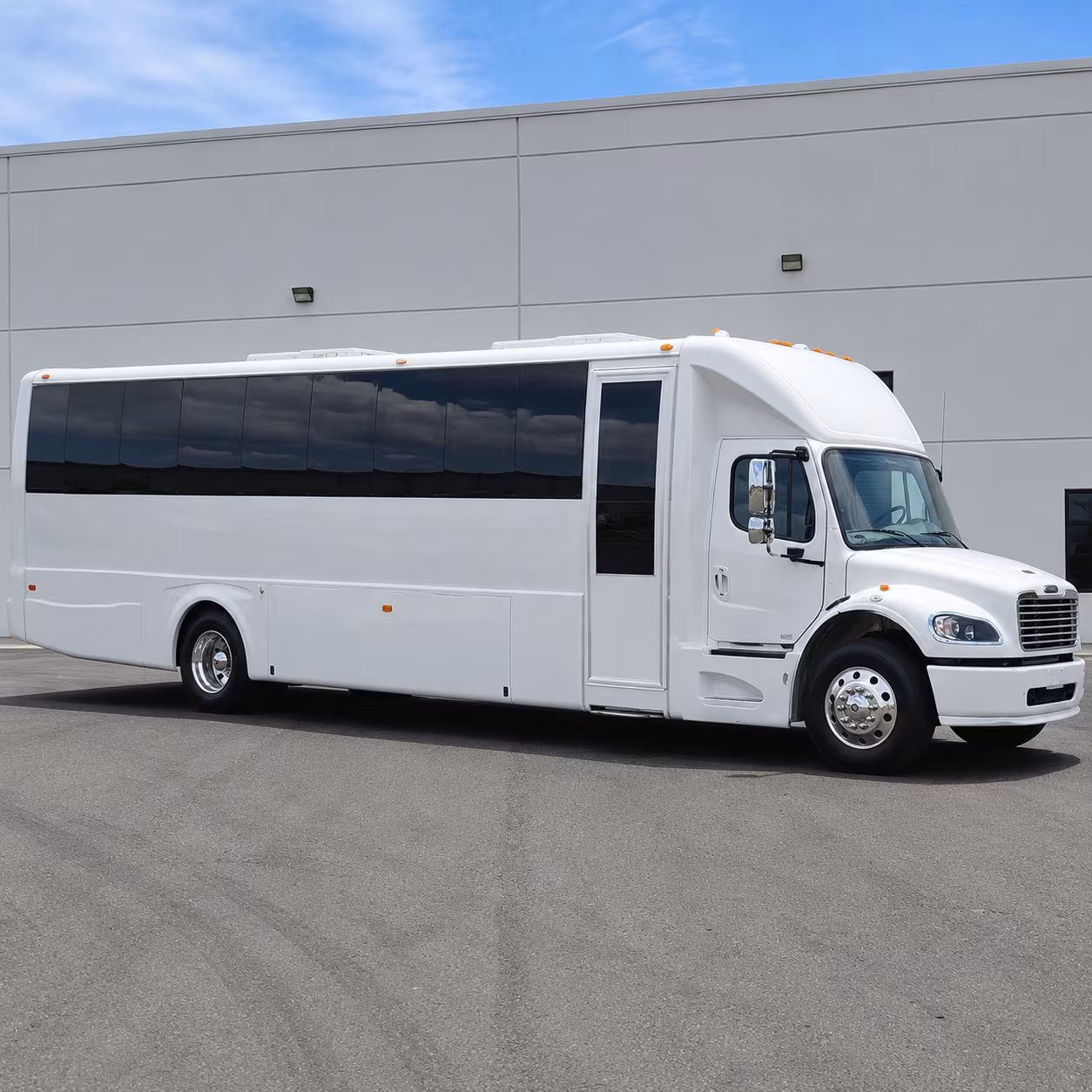 party bus rentals in chattanooga for the perfect prom night