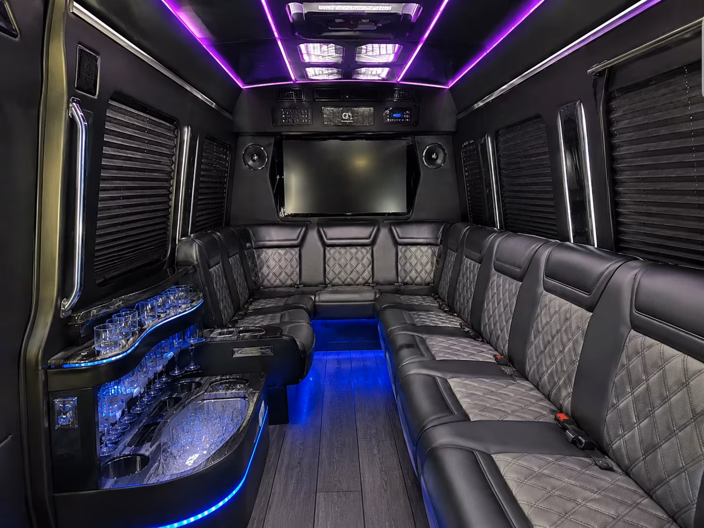 prom night buses covering lookout mountain north shore and downtown chattanooga venues